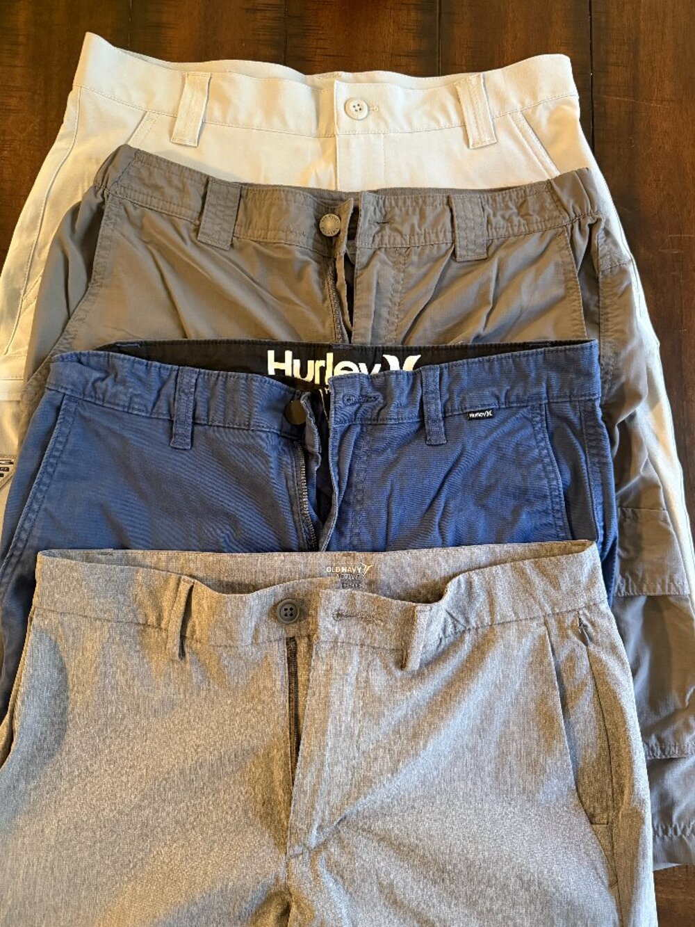LOT of 4 Men's Casual Shorts, Size 30 Waist